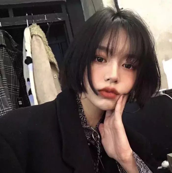 特维和他的七个女儿